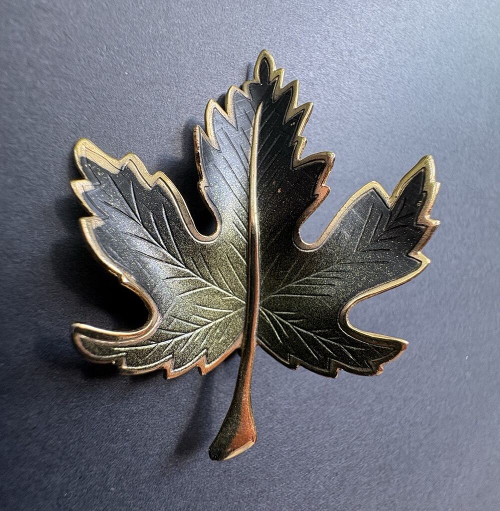 Leaf Brooch Pin Gold Tone Metal with Green Enamel, Nature Theme